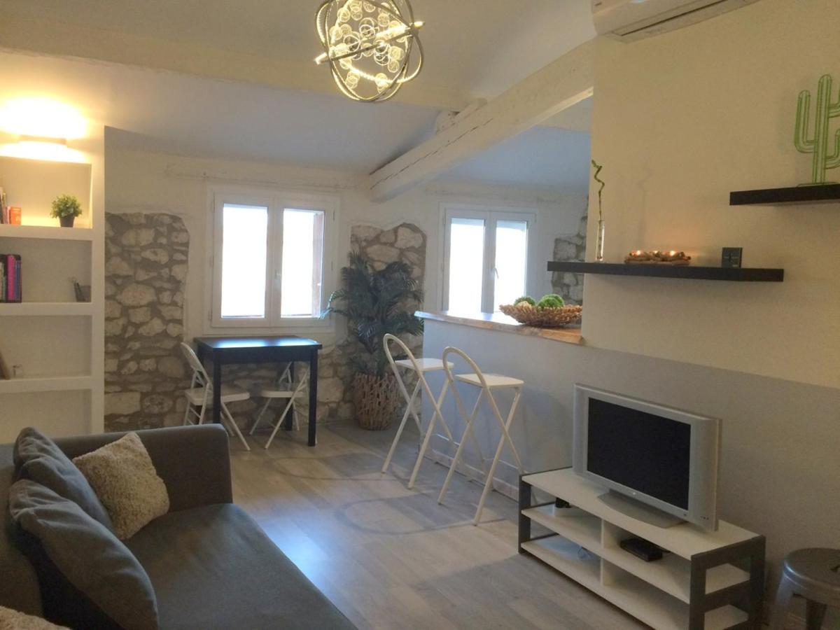T2bis Intramuros Avignon, refait à neuf Appartamento Esterno foto